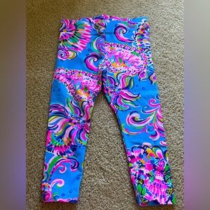 EUC. Lilly Pulitzer girls mini weekender leggings. Size XS(2-3).